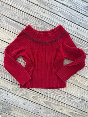 Rafaella Vintage Red Ribbed Chenille Off-The-Shoulder Sweater with Whipstitch De